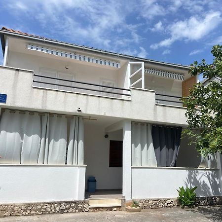 Apartmani Mara Rogoznica Rogoznica  Luaran gambar