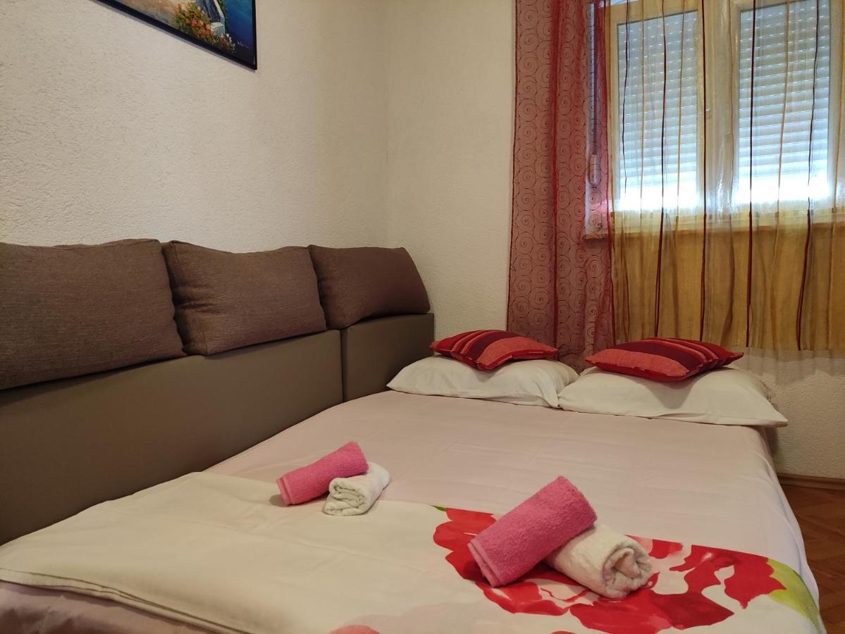 Apartmani Mara Rogoznica Rogoznica  Luaran gambar