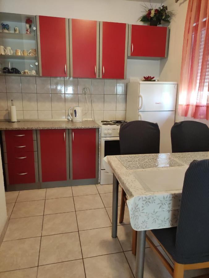 Apartmani Mara Rogoznica Rogoznica  Luaran gambar
