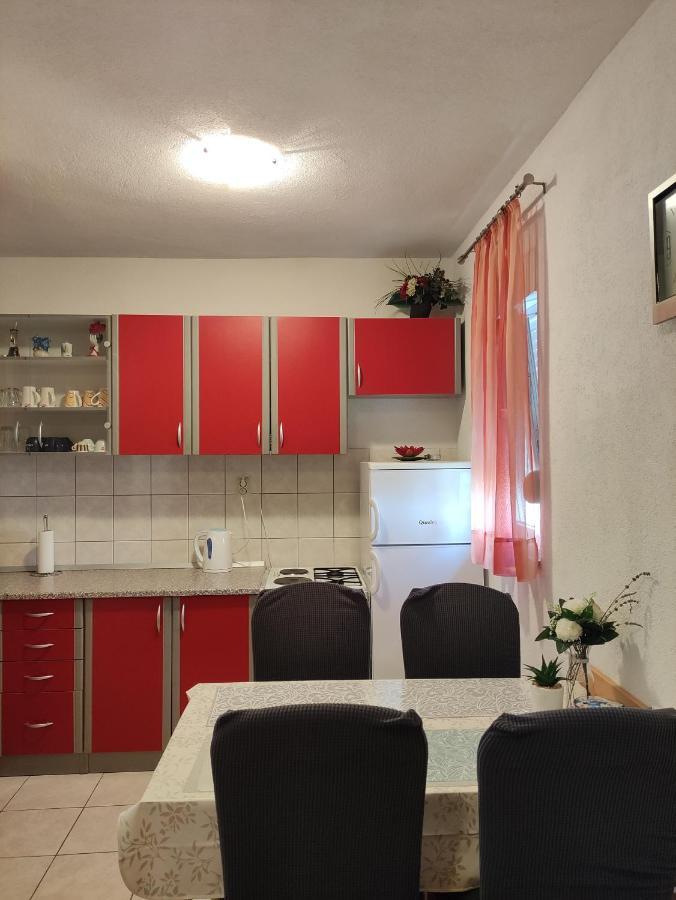 Apartmani Mara Rogoznica Rogoznica  Luaran gambar
