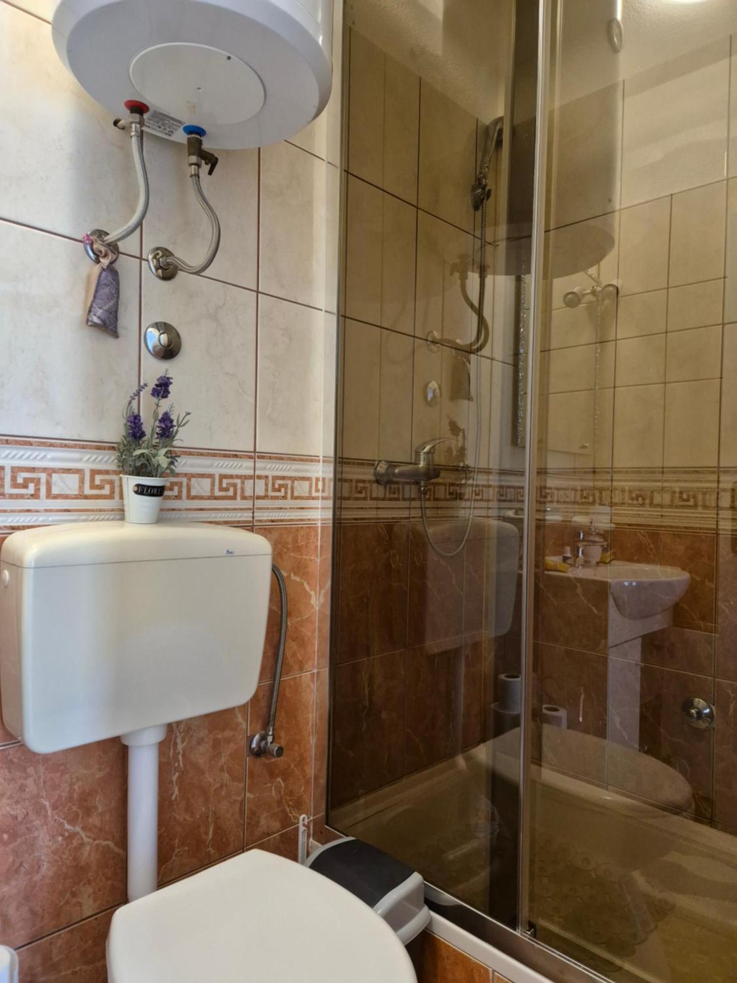 Apartmani Mara Rogoznica Rogoznica  Luaran gambar
