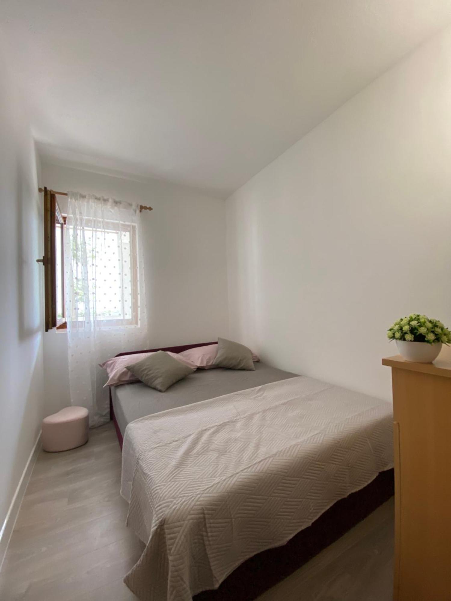 Apartmani Mara Rogoznica Rogoznica  Luaran gambar